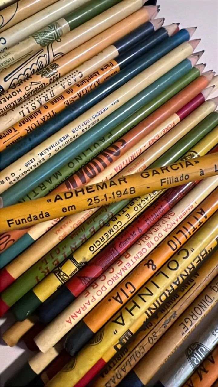 180 lapis dos anos 50 e 60 de colecionador, alguns não foram nem apontados - Foto 3