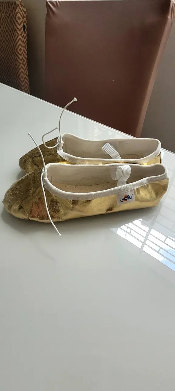 Sapatilha dourada infantil de ballet/dança tamanho 29 - Foto 3