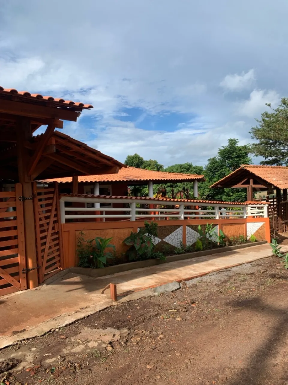 Chácara Linda em Sarutaiá - SP 1.300 MT