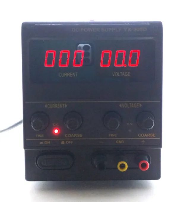 Fonte De Alimentação Digital Yaxun YX-305D 30V 5A Bivolt - Foto 4