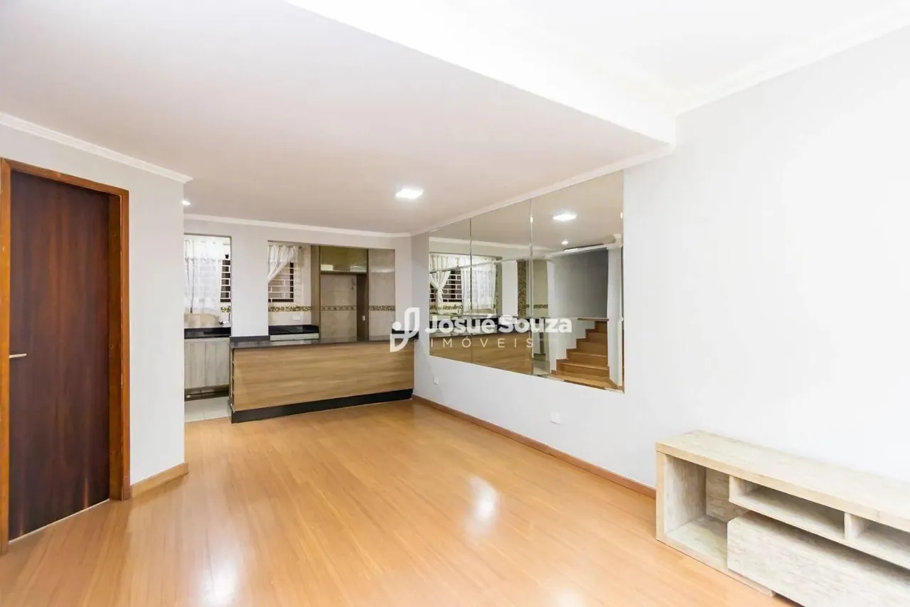 Sobrado com 3 dormitórios para alugar, 185 m² por R$ 4.550,00/mês - Jardim das Américas -
