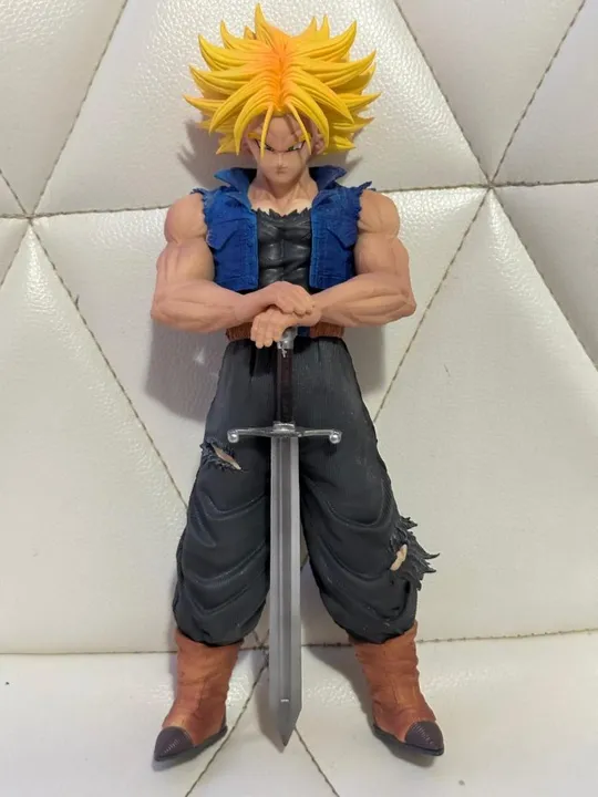 Action Figure TRUNKS DO FUTURO!