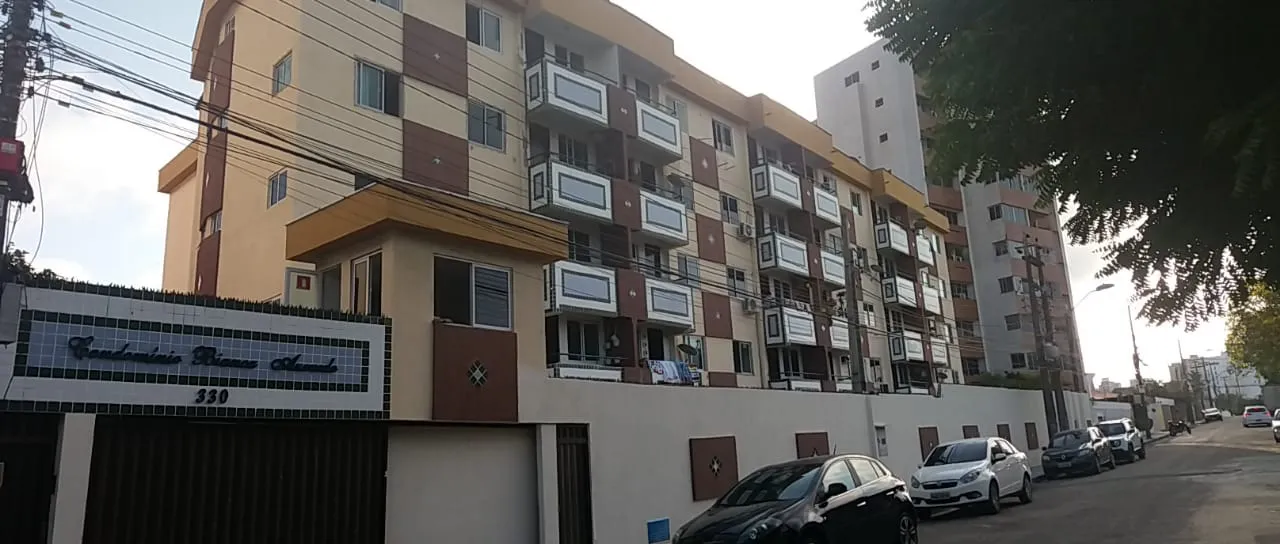 Aptº 02 quartos.
