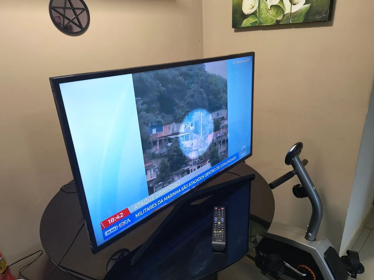 Smart Tv Samsung 40 resolução 4k UHD perfeito estado rara de encontrar - Foto 2