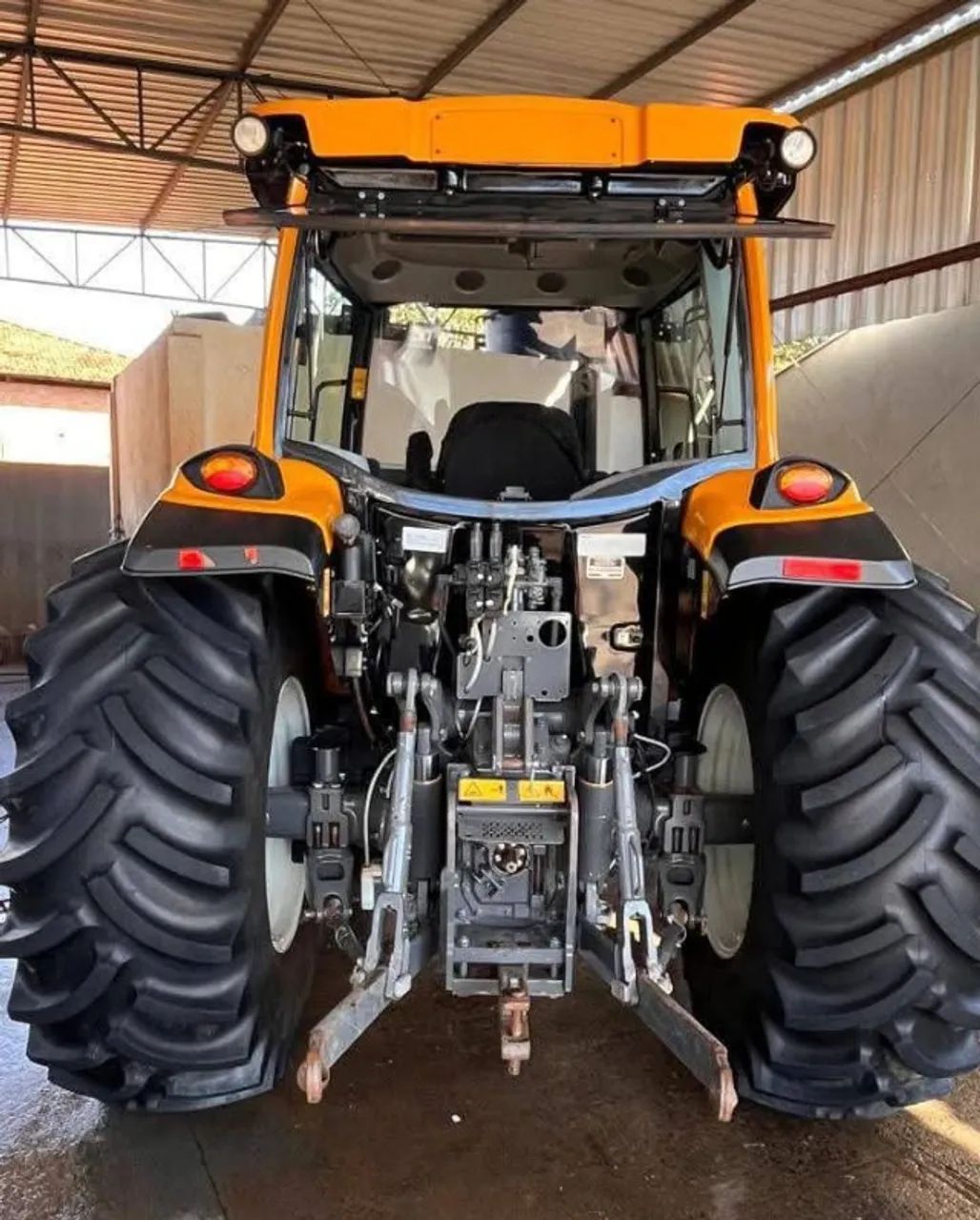 TRATOR VALTRA A114 2022 - Foto 3