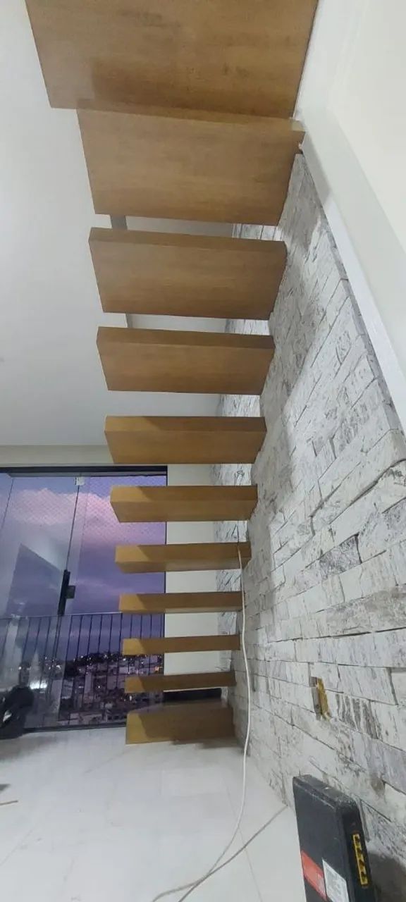 Escada Flutuante 2 - Foto 3