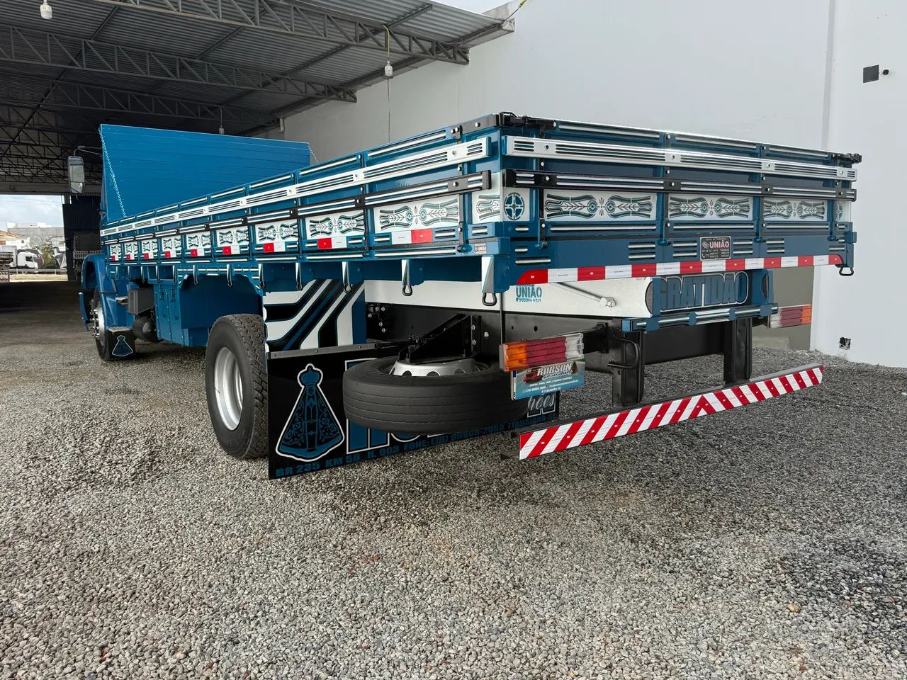 Atron 1319 ano 2016  - Foto 14