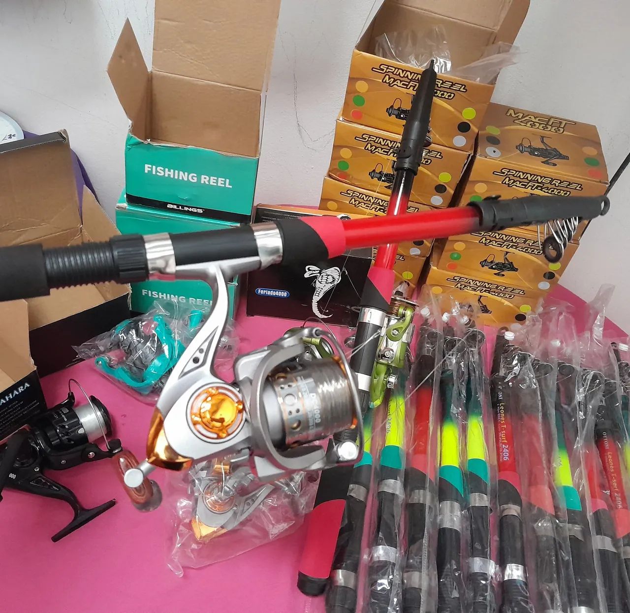 VARA DE PESCAR 2.40M E MOLINETE 160 REAIS AVISTA  - Foto 5