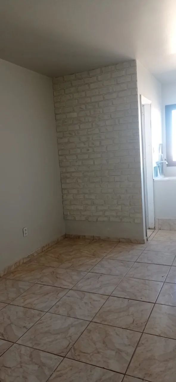 Kitinete na Av. Comercial Norte de Taguatinga - DF - Foto 4