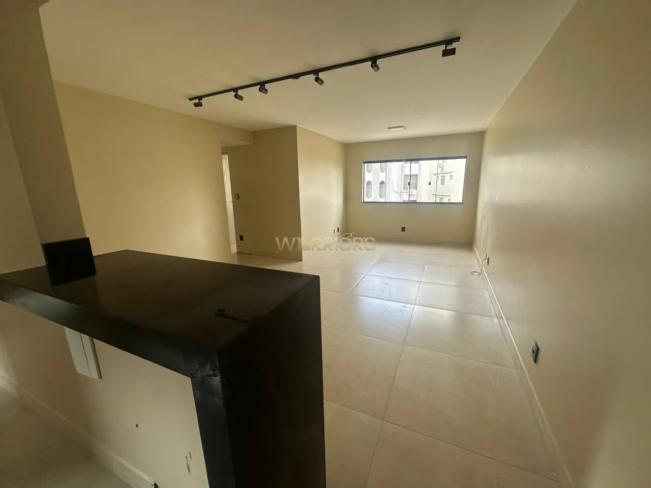 VENDO APARTAMENTO NO EDIFÍCIO CALAMARES, SETOR OESTE