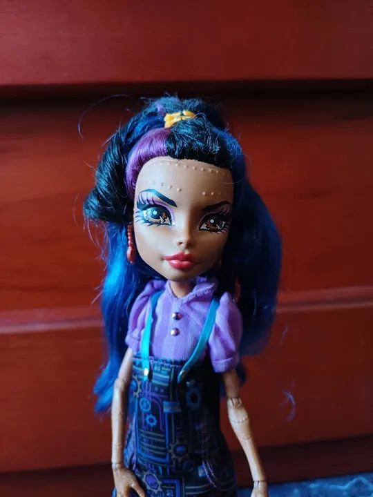 Boneca Monster High Robecca Steam - Art class - Foto 3
