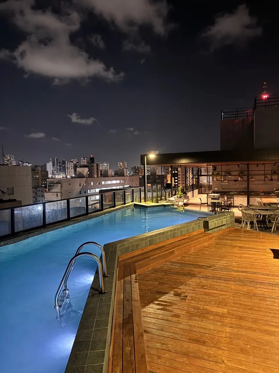 Flat pé na areia Bessa Frente mar 