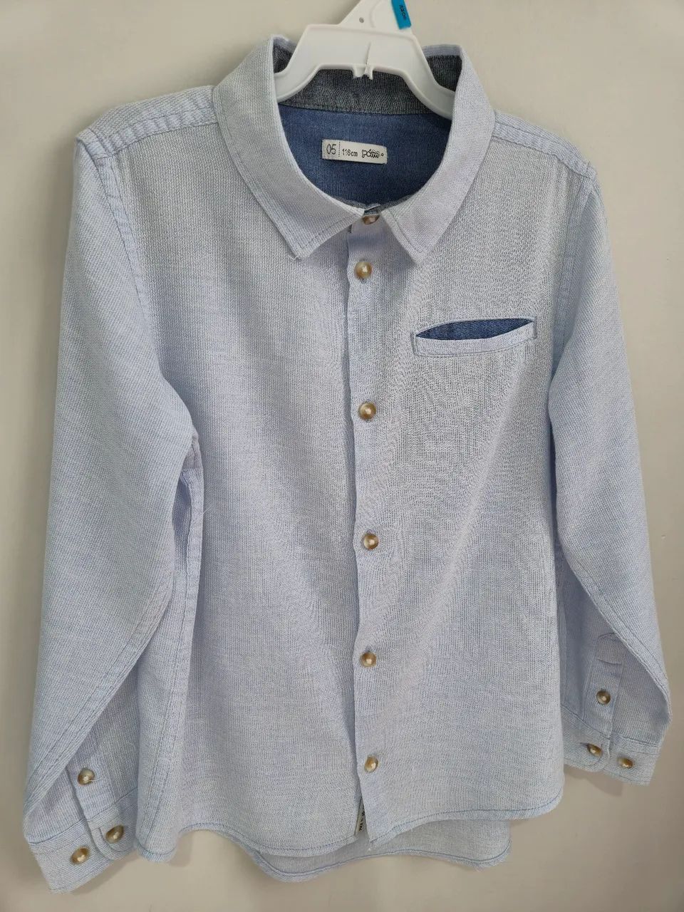 Camisa de linho azul bebê 