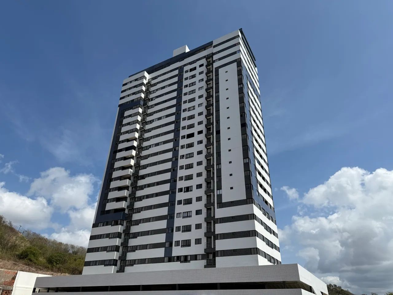 Infinity Coast  2 Quartos com Vista Mar para Locação!