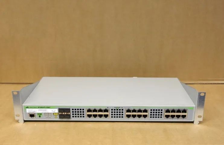 Switch EMC Allied Telesis 24 Portas Gigabit AT-9924TL-EMC