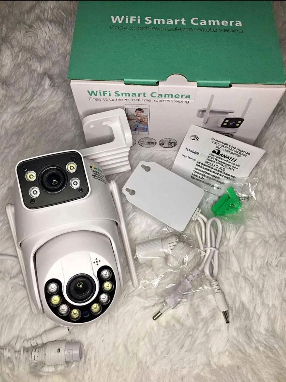 Câmera Wi-Fi Dupla Lente Smart - Segurança e monitoramento remoto