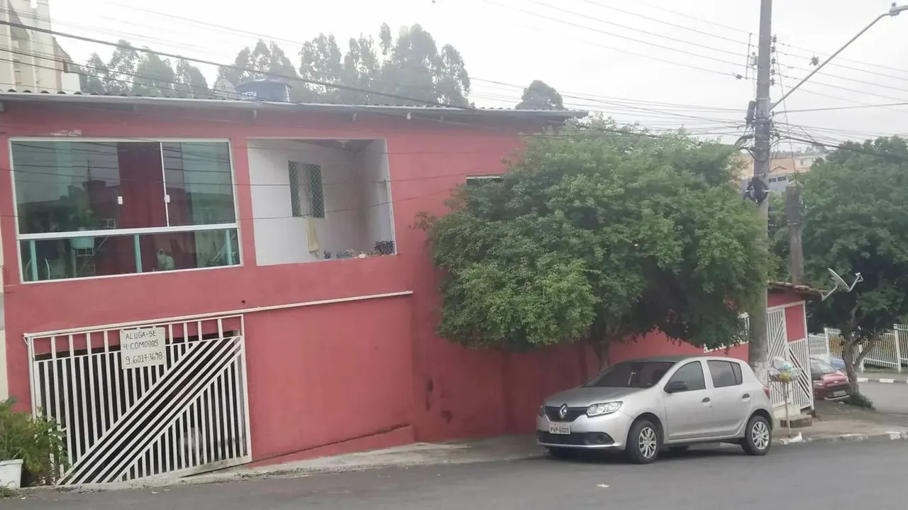 Casa em Rua Canário - Laranjeiras - Caieiras/SP