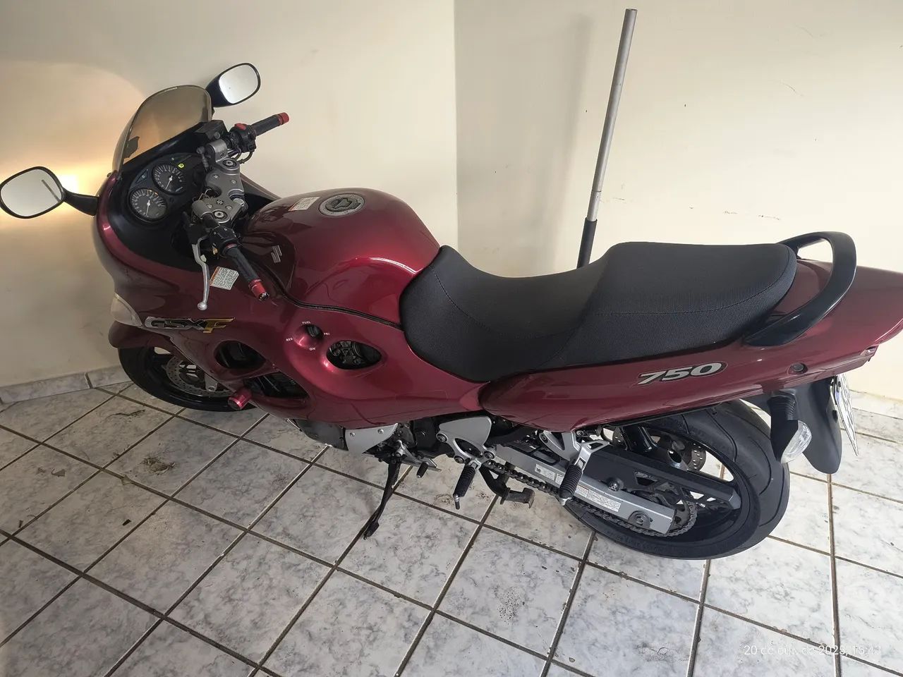 Suzuki 750f impecável  - Foto 3