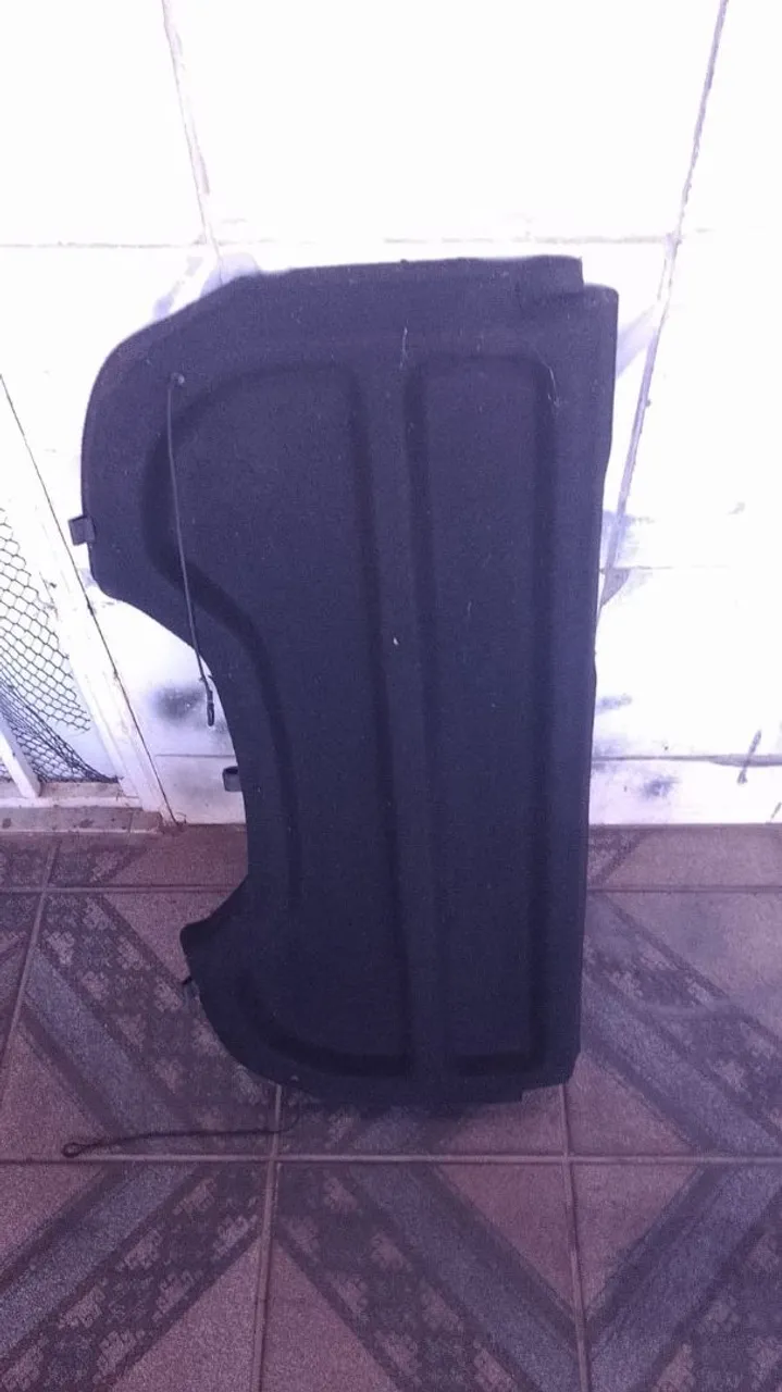 Tampão porta malas do renault kwid