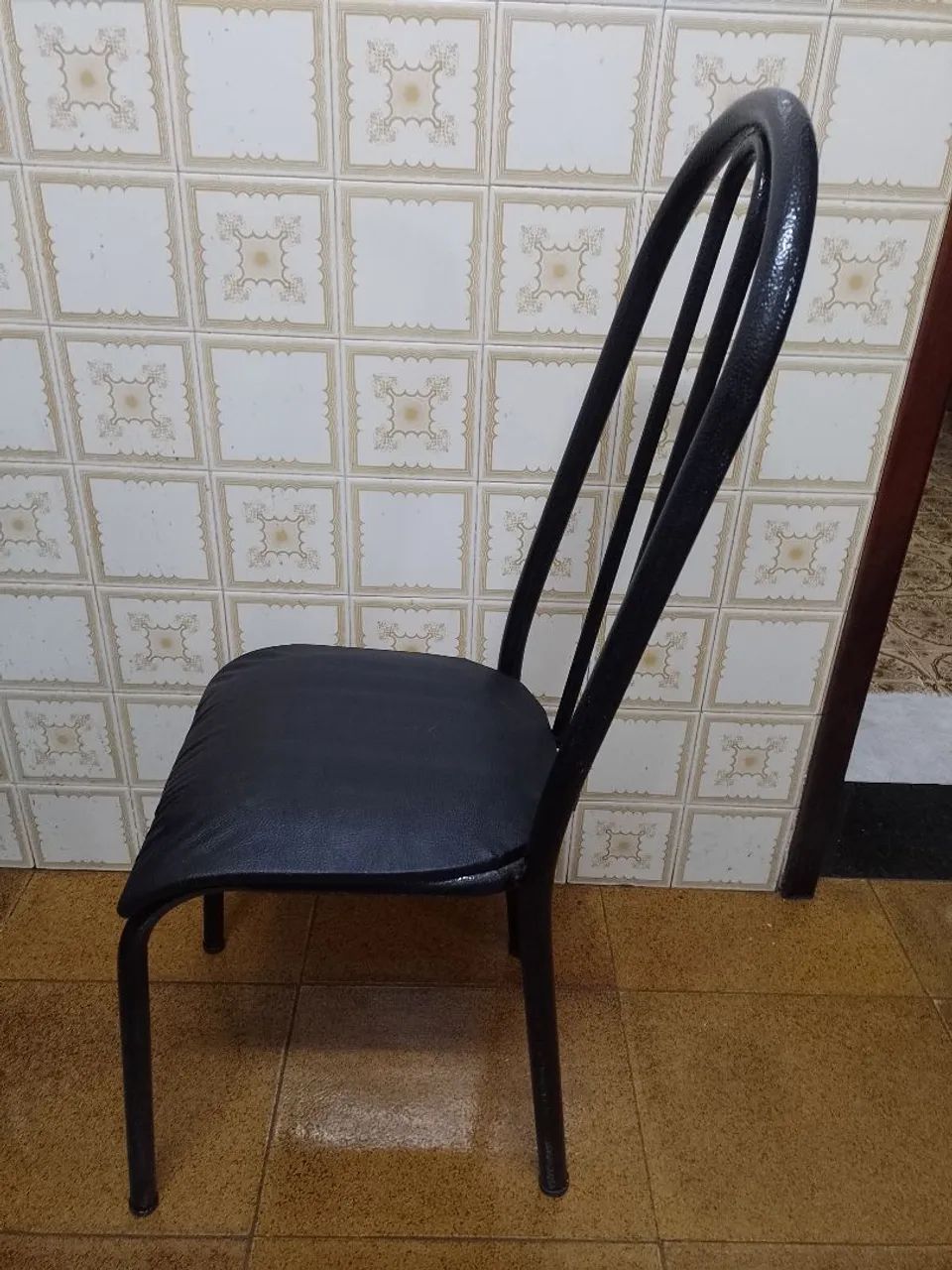 Cadeira de Metal com Assento Estofado - Foto 5