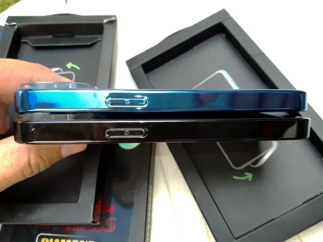 capa celular iphone 14 ou 15 premium ag-glass diamond - Foto 4