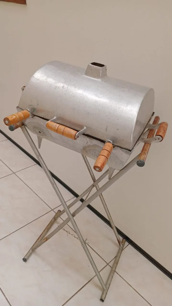 Churrasqueira Portátil de Alumínio