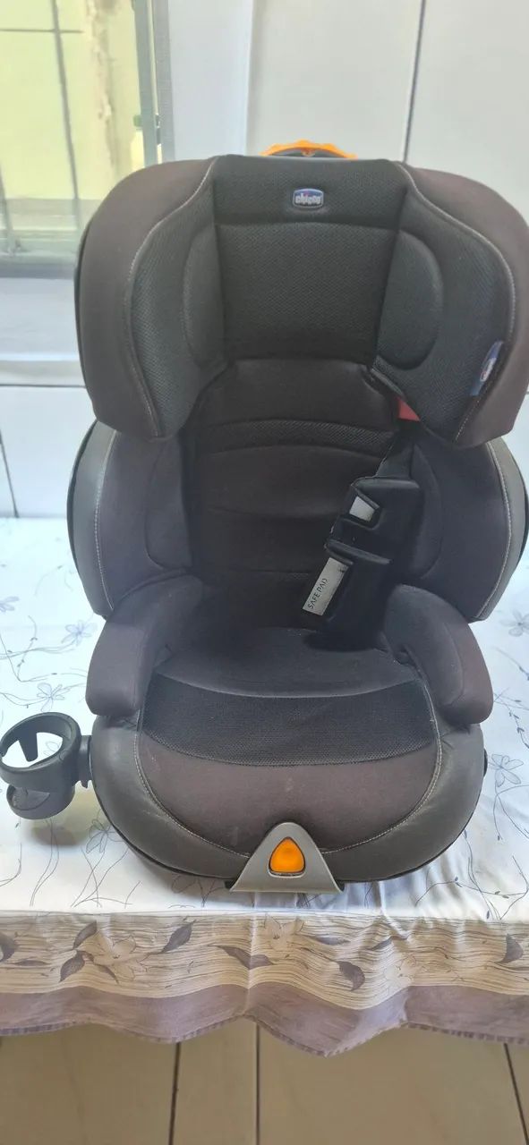 Cadeirinha Chicco oasys 2-3 fixplus 15 a 36 kg - Foto 2