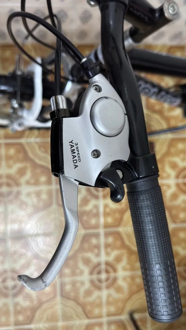 Bicicleta aro 26, peças shimano, bike em perfeito estado - Foto 5