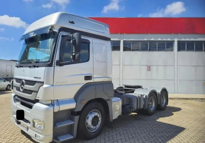 Mb Axor 2644  6x2  ano 2012 