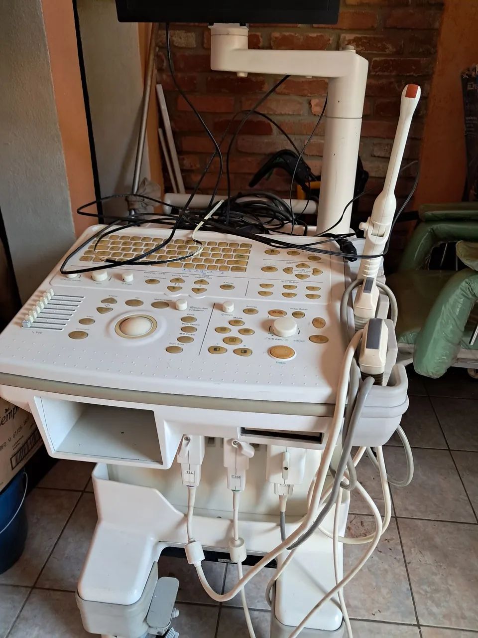 Aparelho de Ultrassom Médico