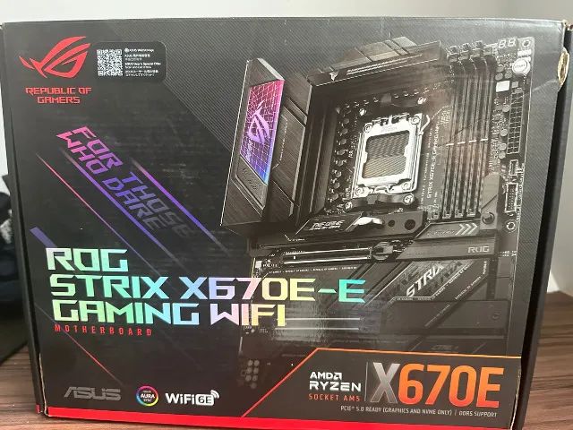 Placa Mãe Asus Rog Strix Gaming Wifi X670e-e