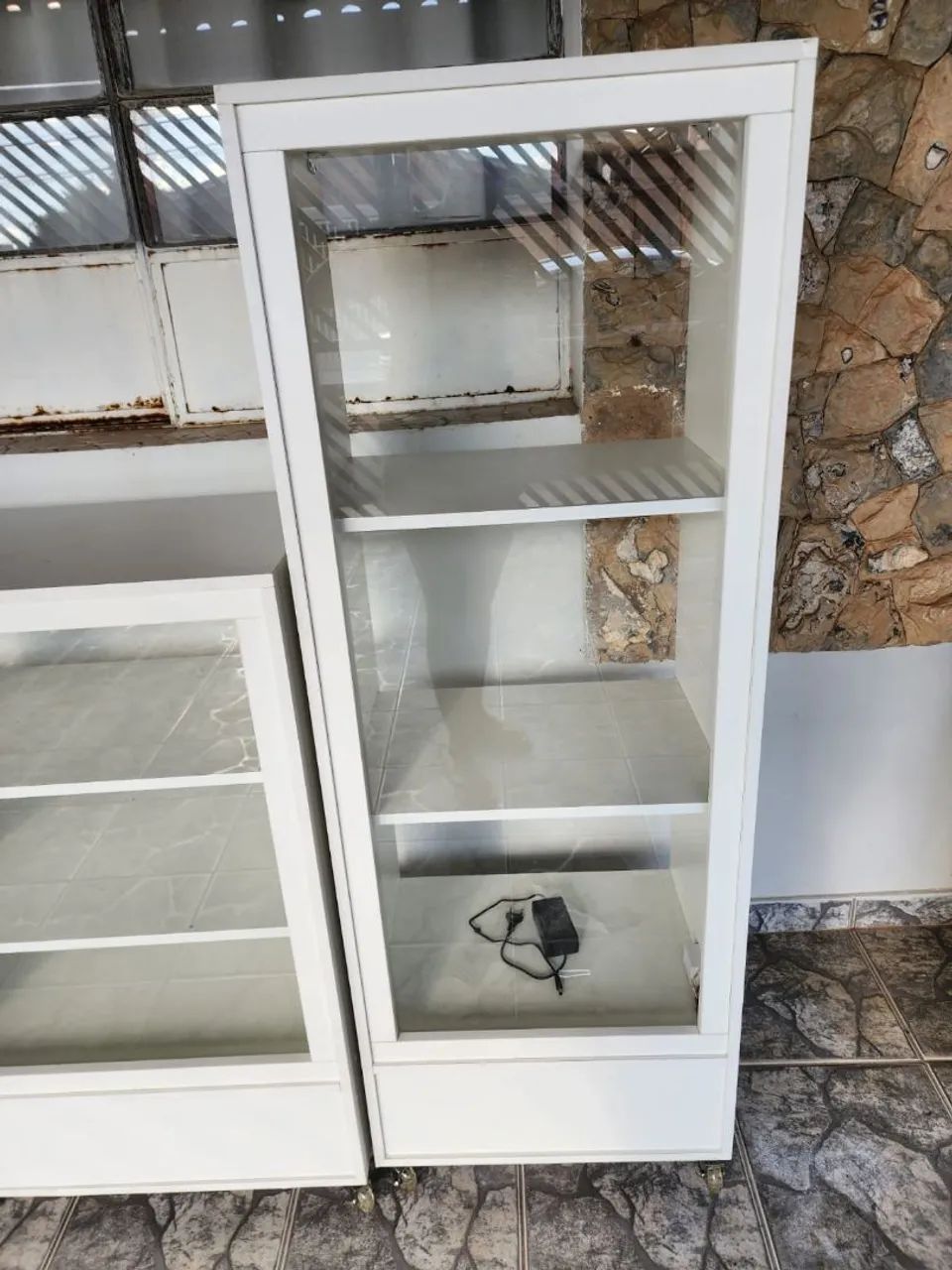 Vendo Balcões de Excelente Qualidade para loja - Foto 2