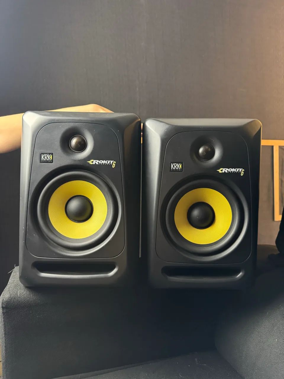 Monitores KRK Rokit 6 (PAR)