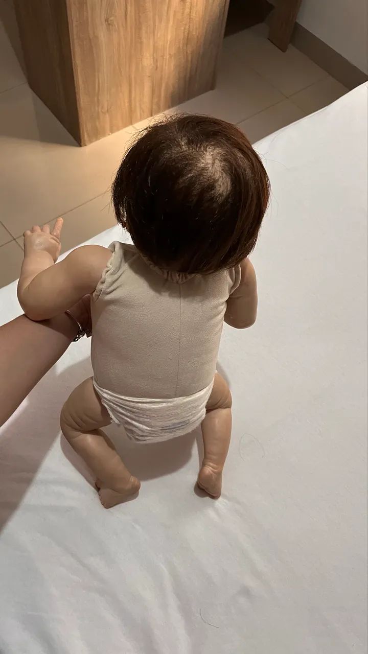Boneca Bebê Reborn modelo Kylin - Foto 5