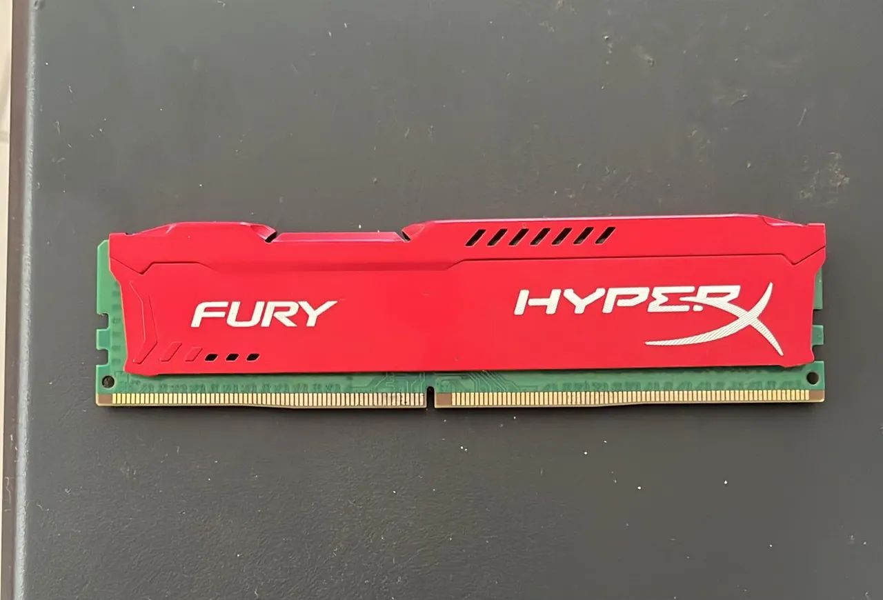Kingston Hyperx 4GB 1866MHz RAM