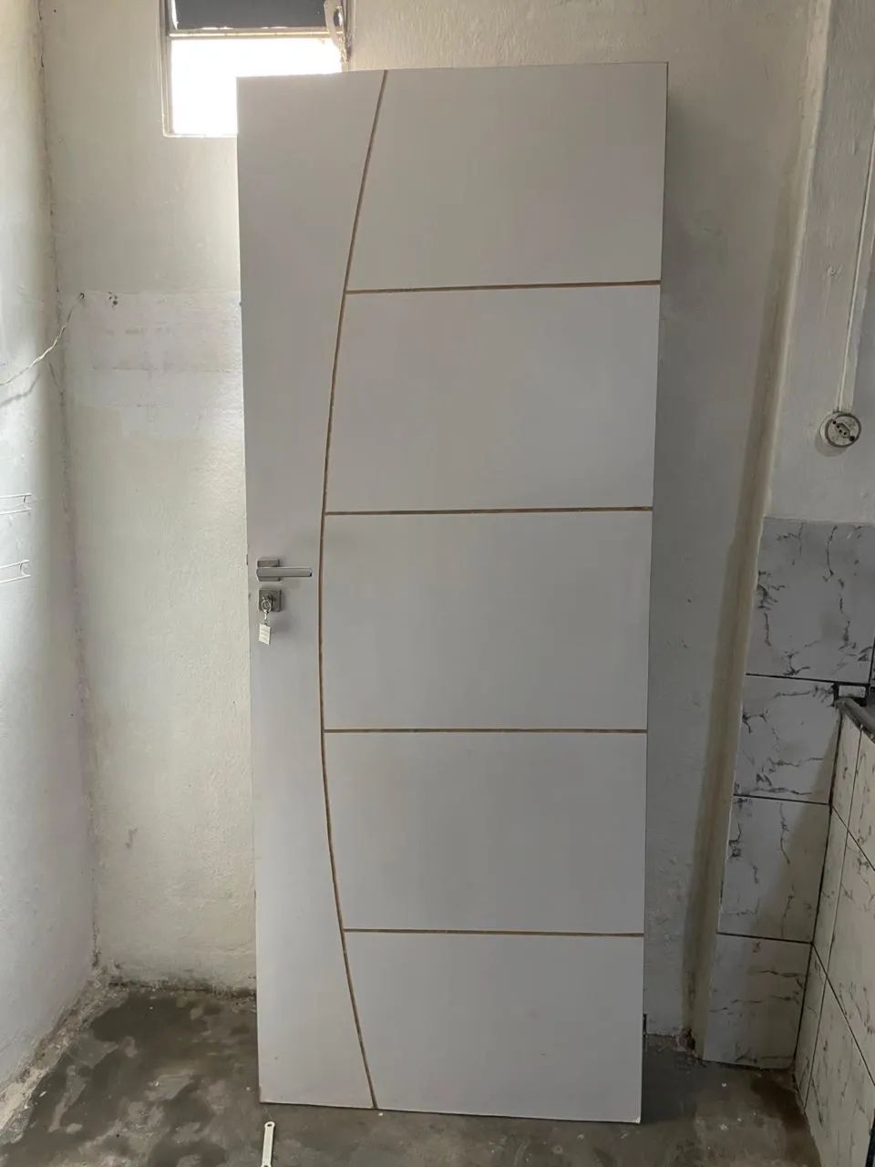 Portas de madeiras mais janelão  - Foto 5