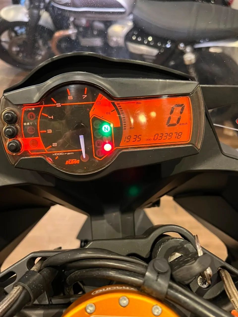 KTM SM 990  2010 - Foto 3