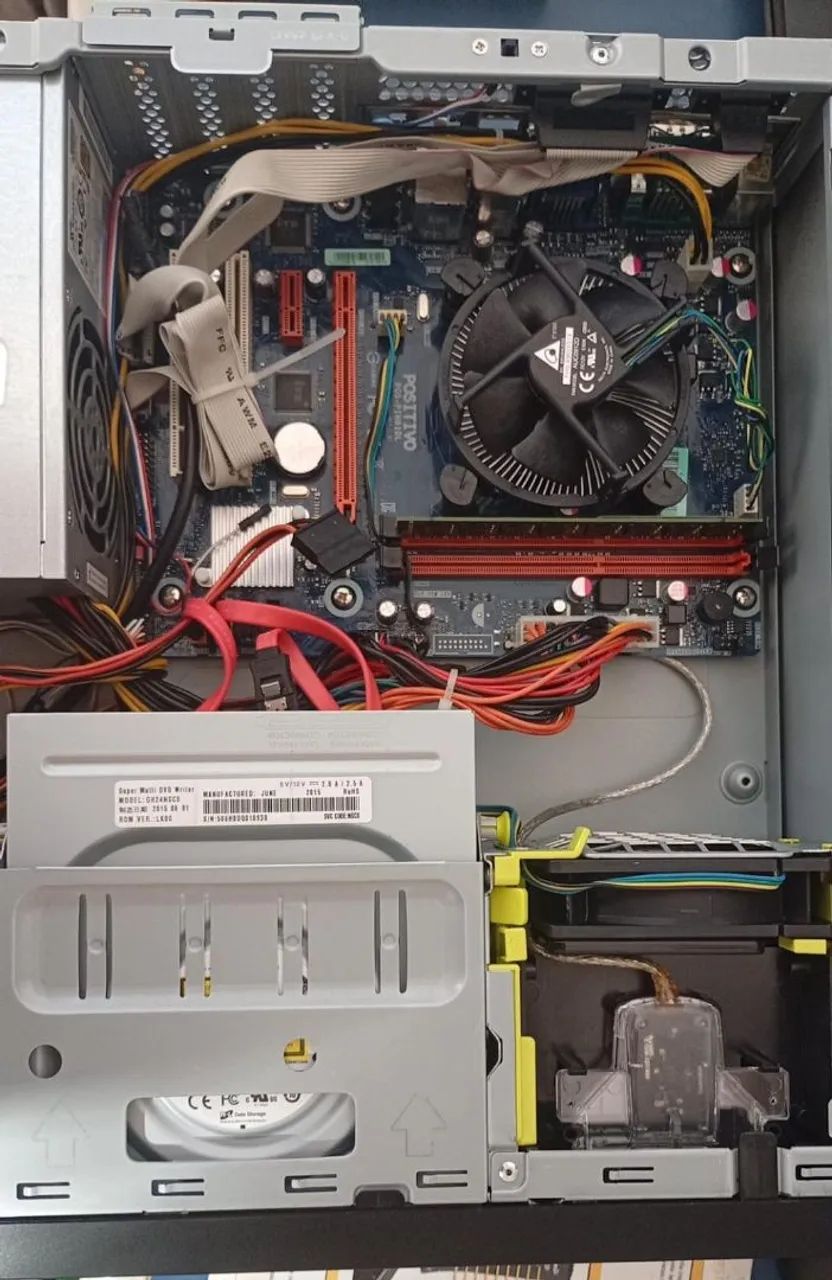 CPU DESKTOP INTEL CORE I3 4° 8 GB SSD 120GB - Foto 3