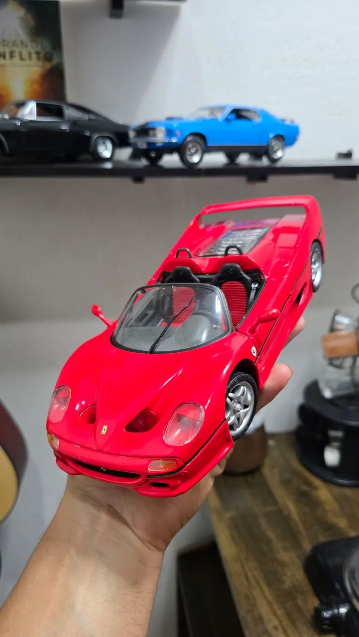 Carrinho miniatura ferrare f15 escala 1:18 - Foto 2