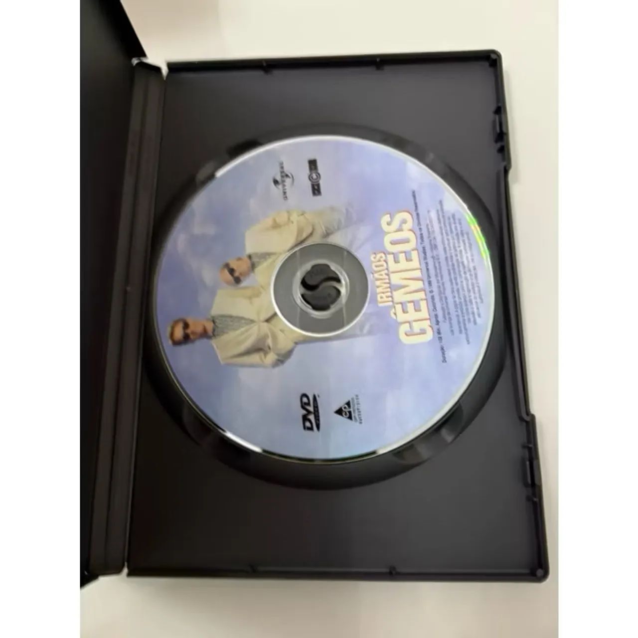 Dvd Irmãos Gêmeos (1988) - Schwarzenegger, Danny DeVito - Original Usado - Foto 2