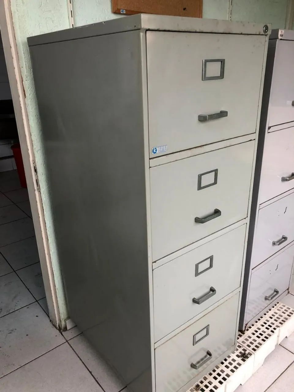 Arquivo em aço com 4 gavetas (Só aço) - Foto 3
