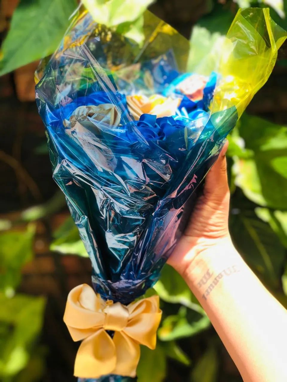 Buquê de Cetim - Rosas Eternas - Foto 5