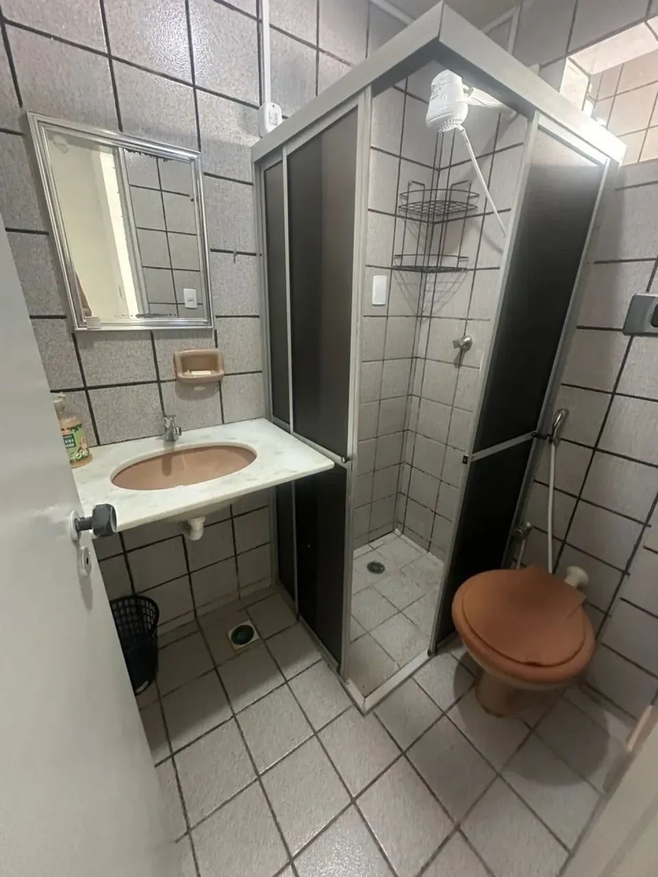 ALUGA-SE excelente flat mobiliado medindo 42m2 com 1 quarto Bairro de Intermares - Cabedel - Foto 5