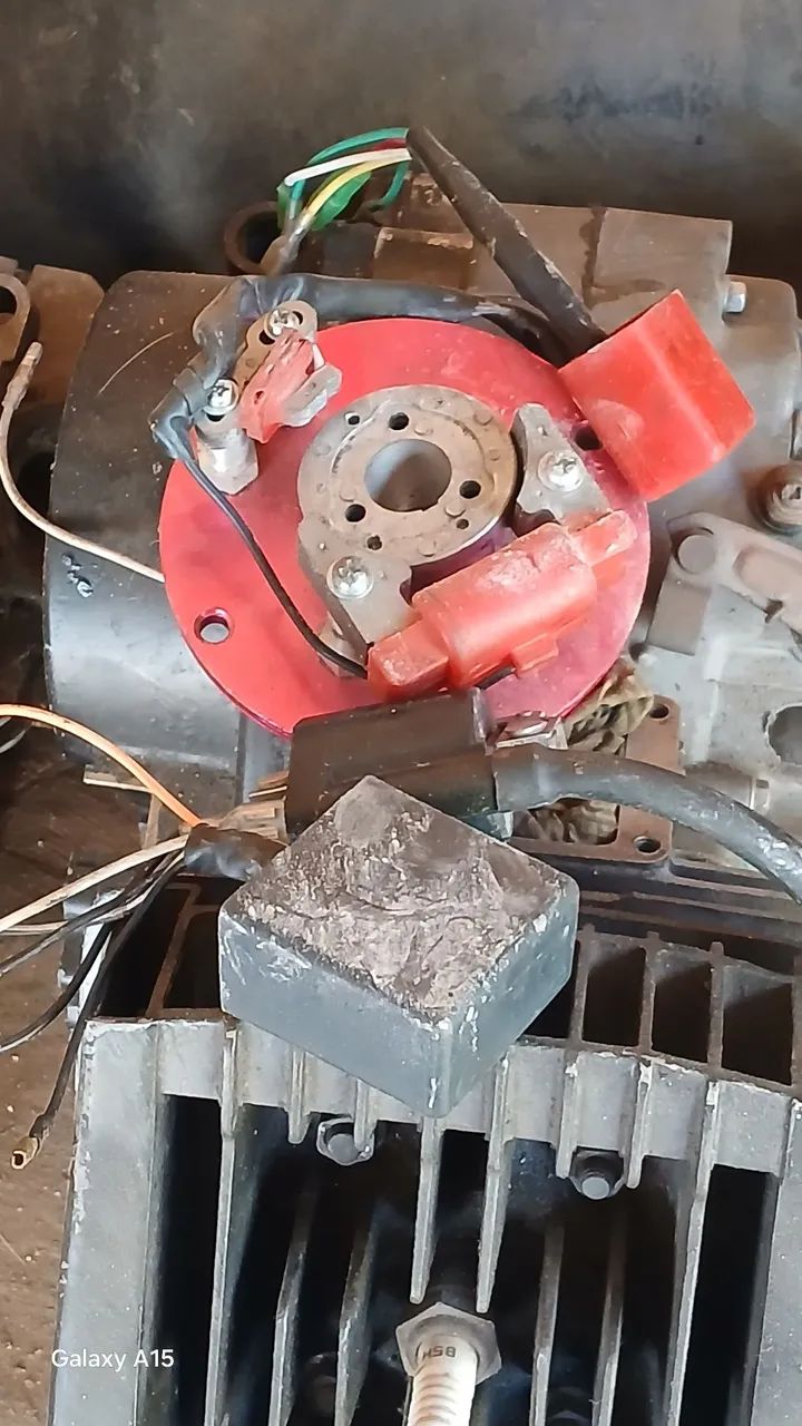 Motor da rd 135 e escapamento. - Foto 4