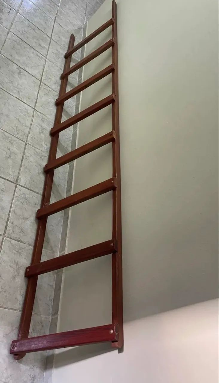 Escada Madeira - Foto 4