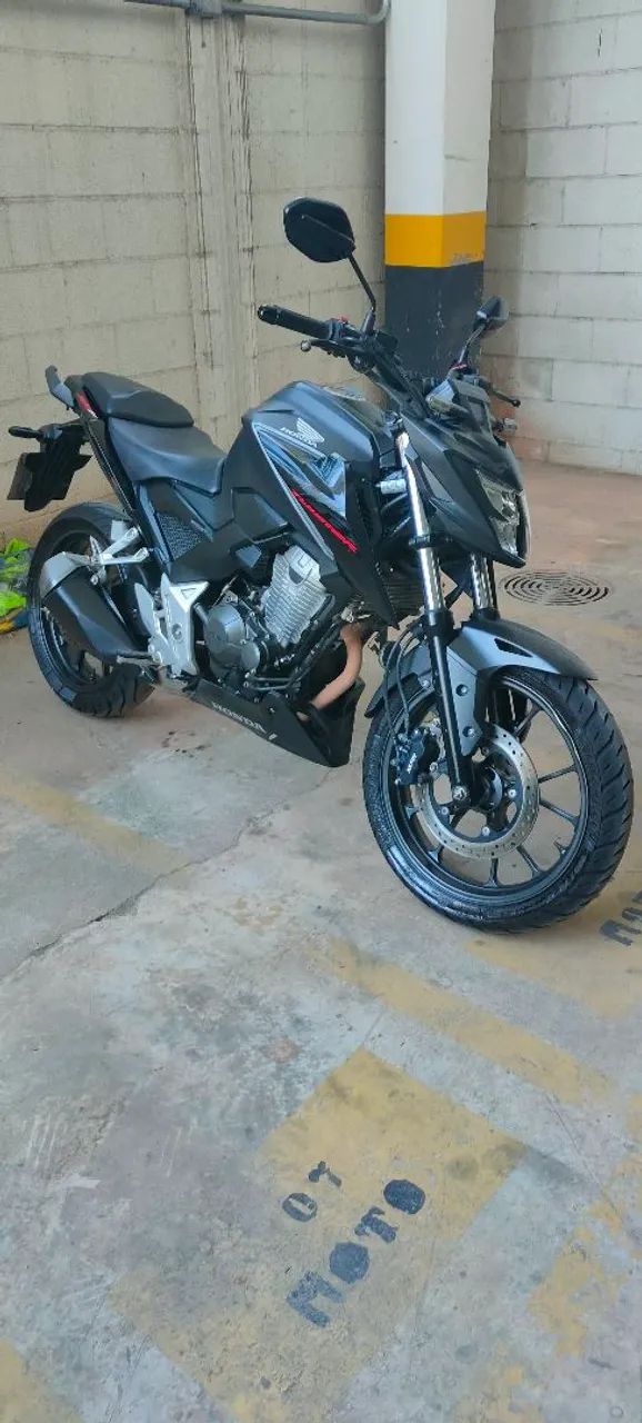 CB 300F 2023 - Foto 2