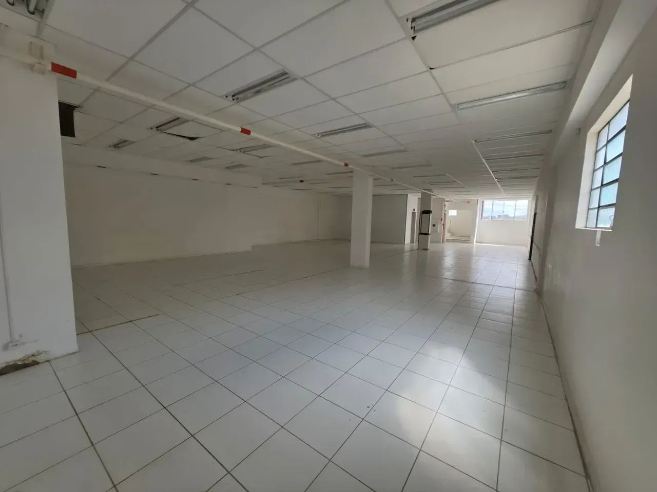 Loja Comercial c/ 800 m2 em Colombo - PR - Foto 4