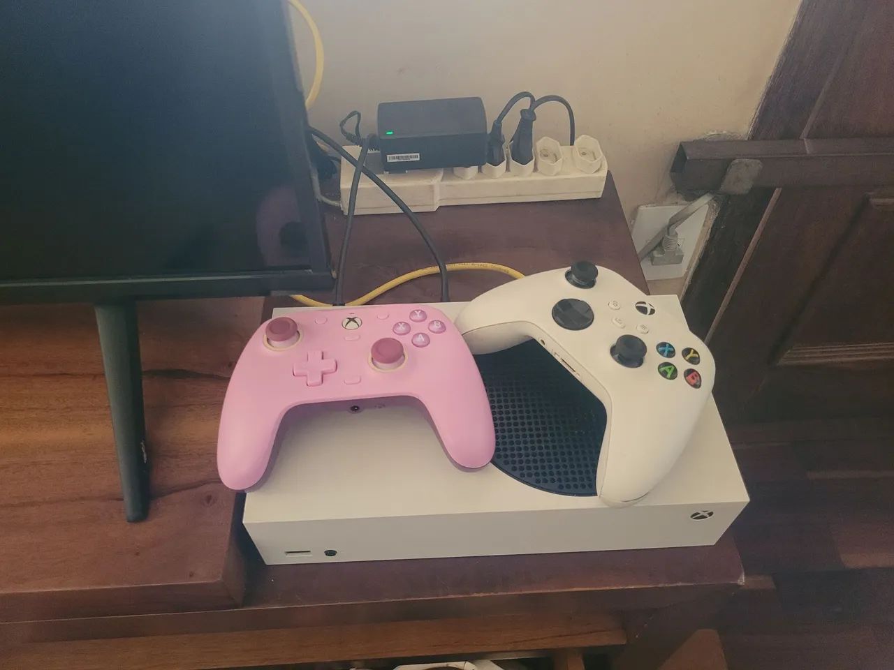 Xbox séries s 2 manetes