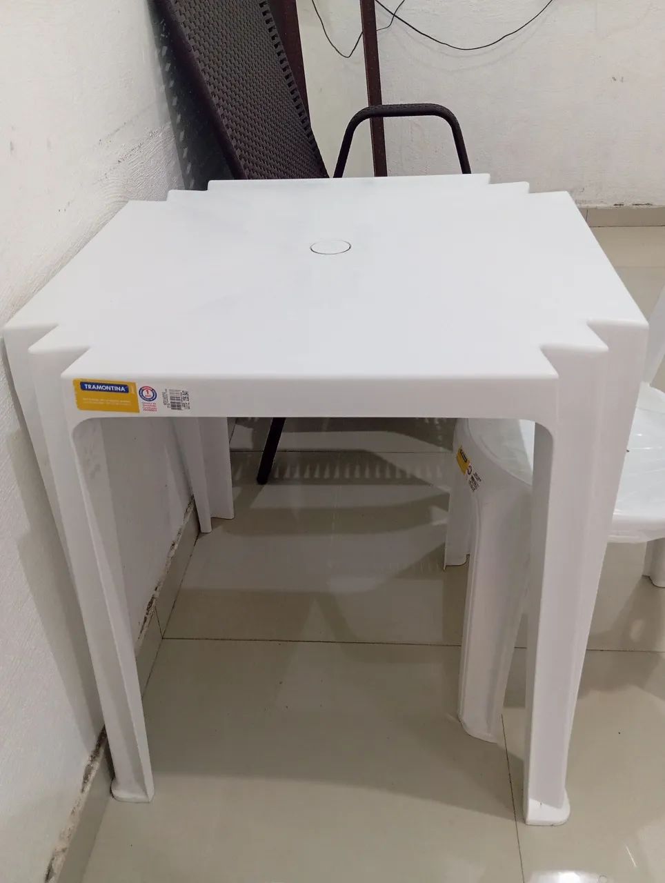 Mesa com 2 cadeiras  - Foto 5