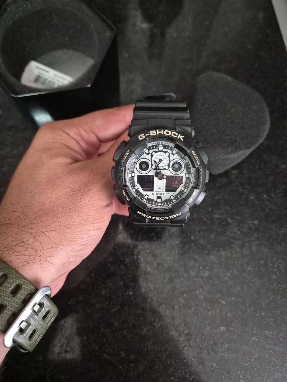 G SHOCK GA 100 1A2DR - ORIGINAL  - Foto 3